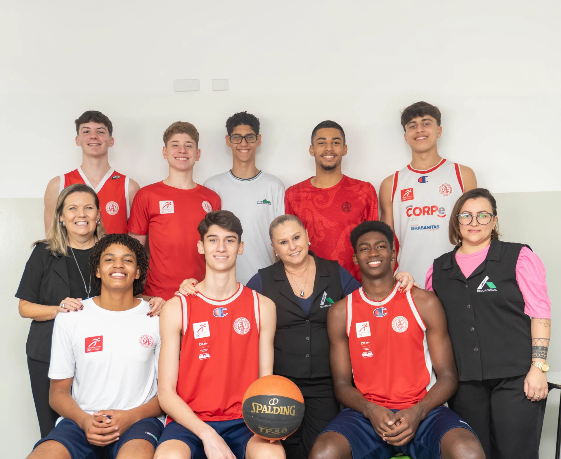 Jovens atletas do Club Athletico Paulistano